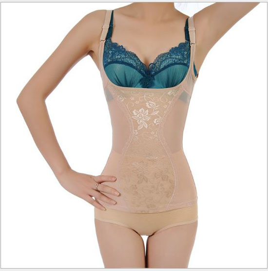 Bán buôn áo định hình liền thân