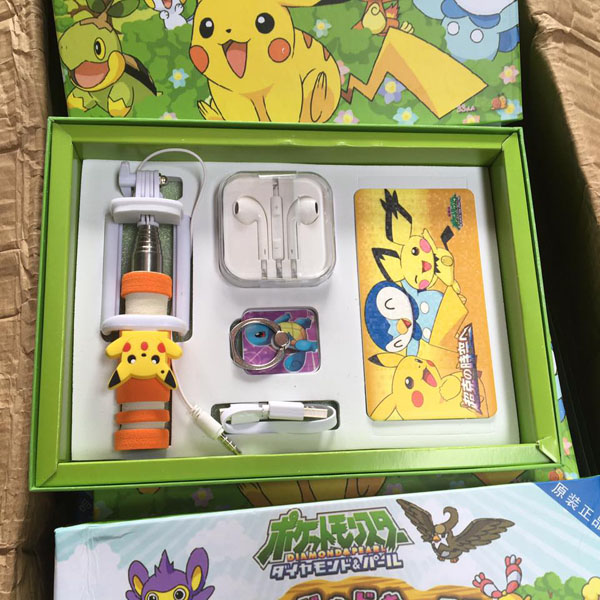 Bộ combo pin sạc dự phòng pokemon