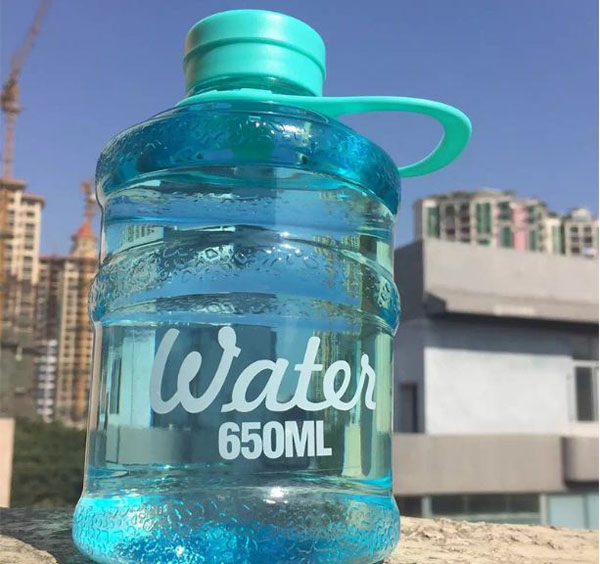 Bình đựng nước Water 650ml
