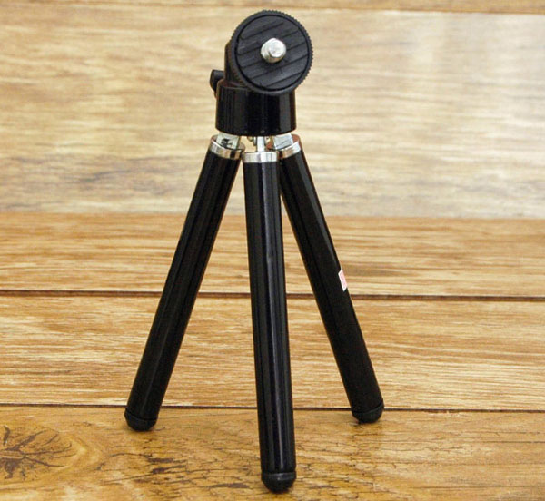 Bộ chân đế Tripod và Lens Tele zoom 8x cho điện thoại