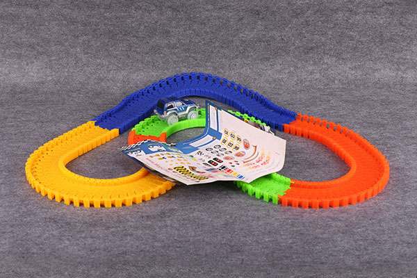 Bộ láp ráp đường đua ô tô Magic Tracks 165pcs
