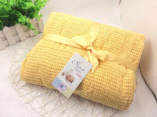Bán buôn chăn lưới cho bé