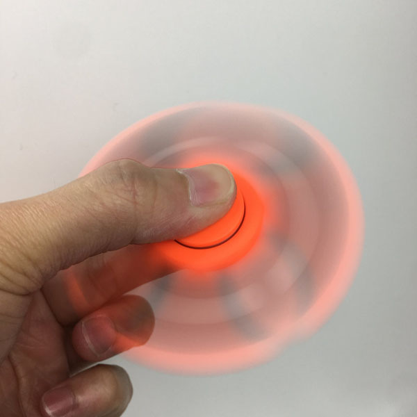 Bán sỉ con quay thần kỳ Hand Spinner - Fidget Spinner