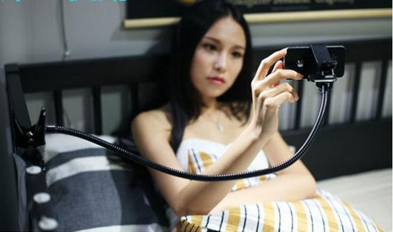 giá đỡ điện thoại đuôi khỉ