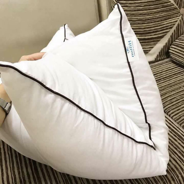 Cặp 2 gối khách sạn Hilton