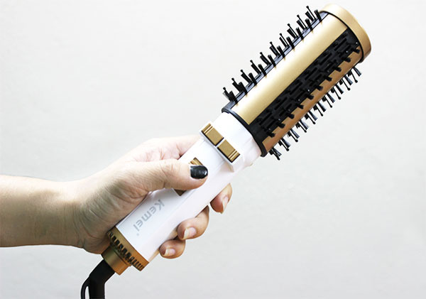 Bán buôn máy sấy xoăn xoay 360 độ Kemei KM-817
