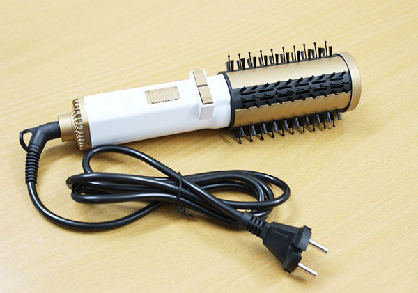 Máy sấy xoăn tự động Kemei KM-817 tiện dụng