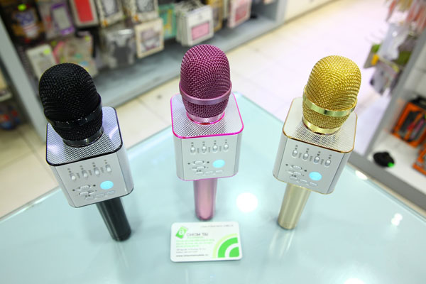 Micro bluetooth tích hợp loa Micgeek Q9