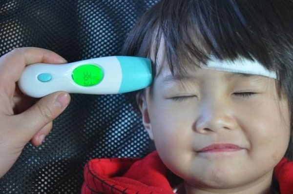 Nhiệt kế hồng ngoại đa chức năng Infrared Thermometer IT-903