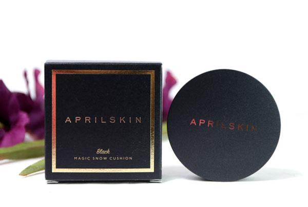 Phấn nước April Skin Black Magic Snow Cushion
