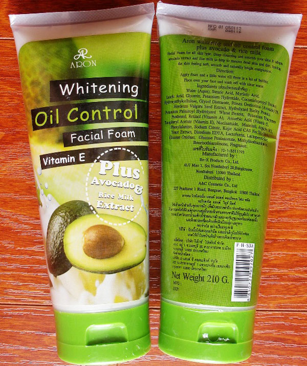 Bán buôn sữa rửa mặt bơ Aron Whitening Oil Control Thái Lan