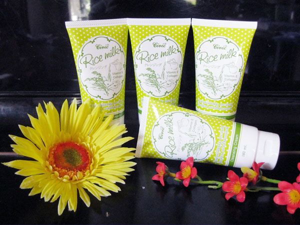 Bán buôn sữa rửa mặt gạo Civic Rice milk Thái Lan