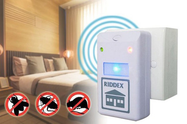 Thiết bị đuổi côn trùng riddex