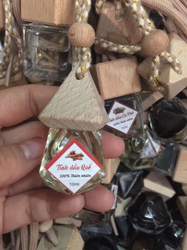 Tinh dầu thiên nhiên treo xe hơi