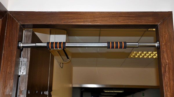Bán buôn xà đơn treo tường bằng inox