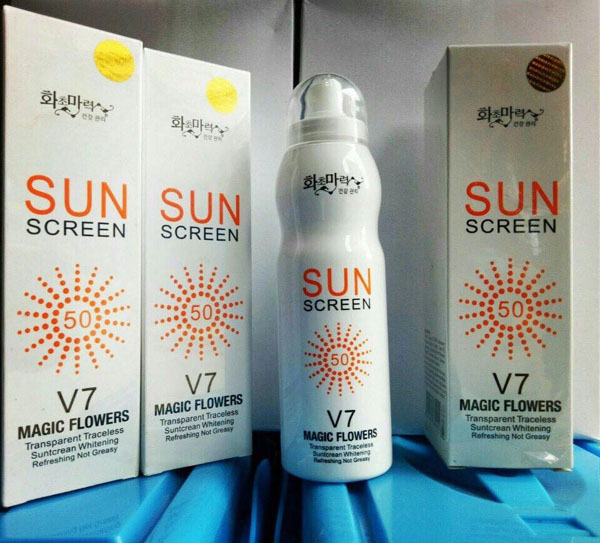 Xịt chống nắng Hàn Quốc Sun Screen V7